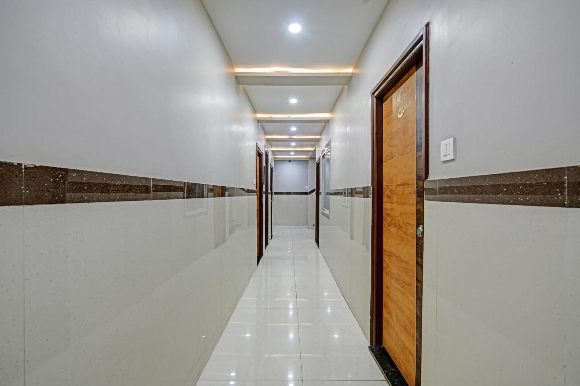 Hotel O Blue Wings Indore Extérieur photo